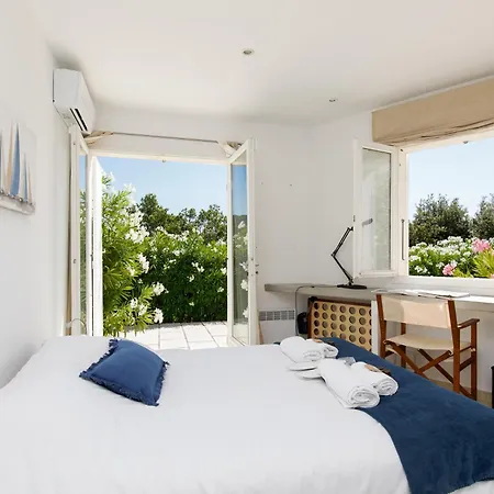 Beau Reve Yourhosthelper * Grimaud